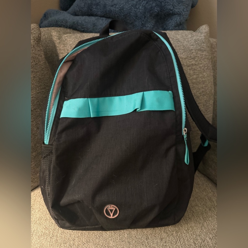 IVIVVA by lululemon backpack